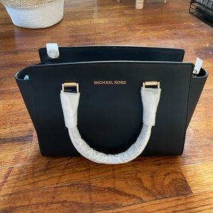 Michael Kors Selma Purse